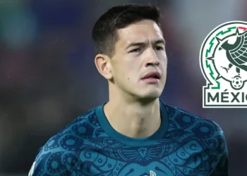 ¡Sin debut con Rafa Márquez! César Montes causó baja en México por lesión y regresa a Rusia