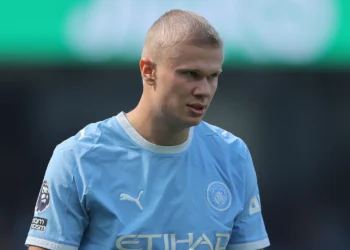 Erling Haaland firma un hito histórico tras marcarle a 25 clubes de Premier League