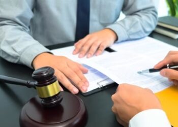 Un hondureño fue obligado a pagar 6,000 lempiras mensuales por un menor que no es su hijo