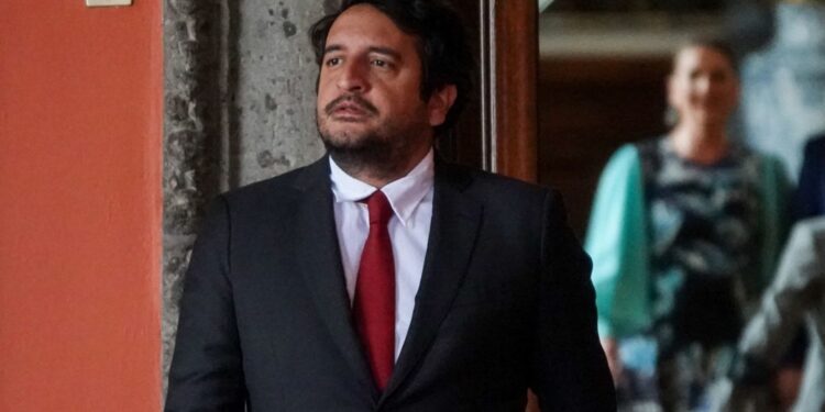 Investigan en EE. UU. a Andrés López Beltrán, hijo de AMLO, por presunto crimen organizado y contrabando de combustible
