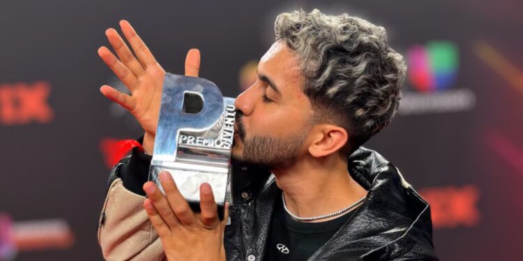 “Araya Vlogs” conquista el primer Premio Juventud para Costa Rica