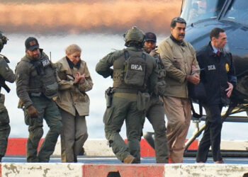 Arresto domiciliario para Cilia Flores