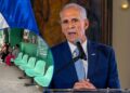 Asfura increpa a los médicos huelguistas: “Ustedes van a recibir su dinero, pero los pacientes no recibirán salud, porque no es retroactiva”