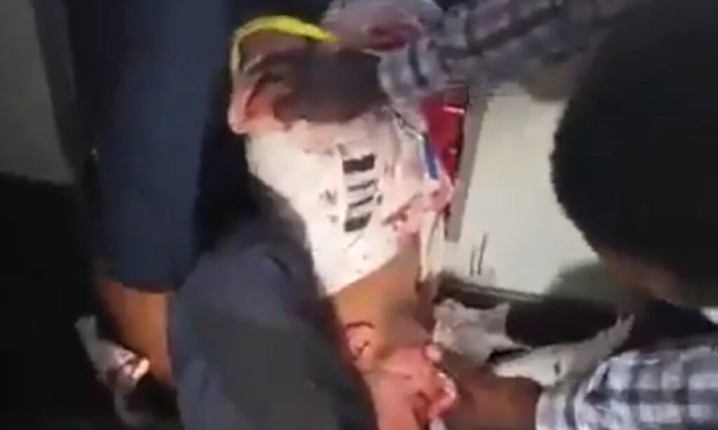 Atacan a piloto en cabina de vuelo Dubai-Israel