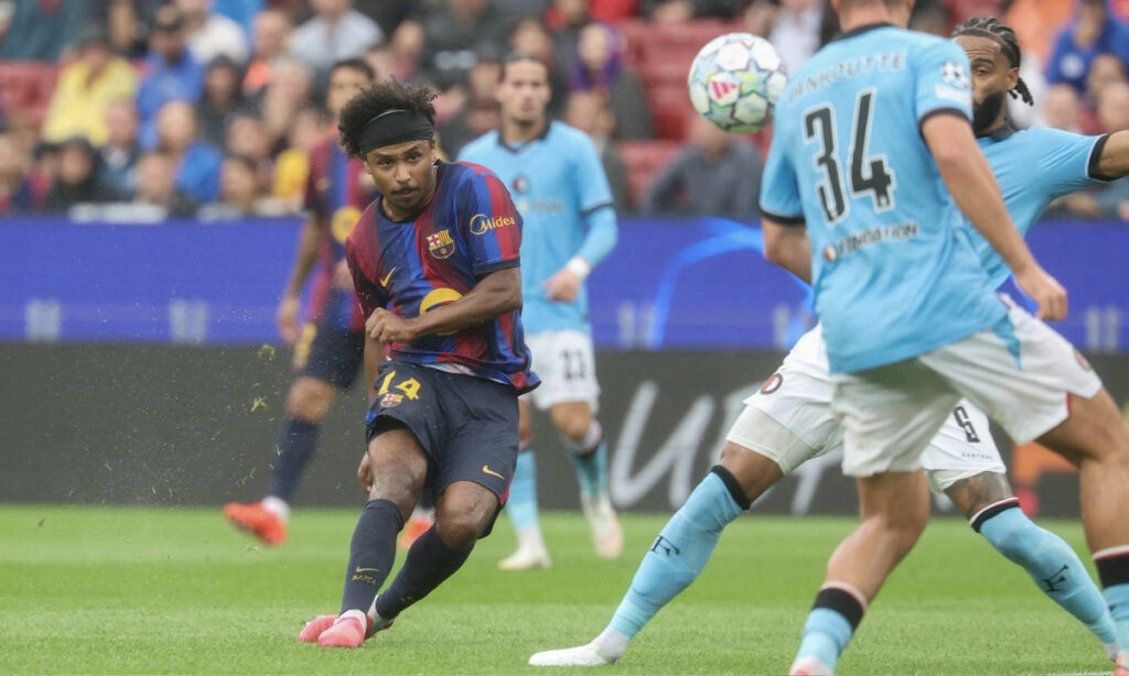 Barcelona golea 5-1 en su debut de Champions League