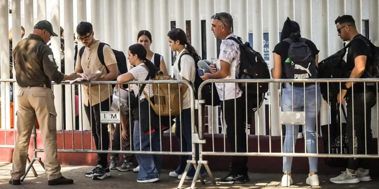 El récord de denegaciones de asilo en EE.UU.: solo el 5,5 % de casos fueron aprobados en junio