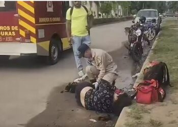 Joven motociclista de 26 años resulta herida tras colisión contra turismo en el sector de El Sesteo, Juticalpa