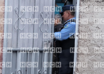 ¡Escena dantesca! De varios plomazos le quitan la vida a una mujer en la colonia 28 de Marzo de la capital