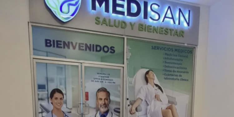 ¡Cierran Medisan! Secretaría de Salud suspende operaciones de clínica señalada por presuntos falsos diagnósticos