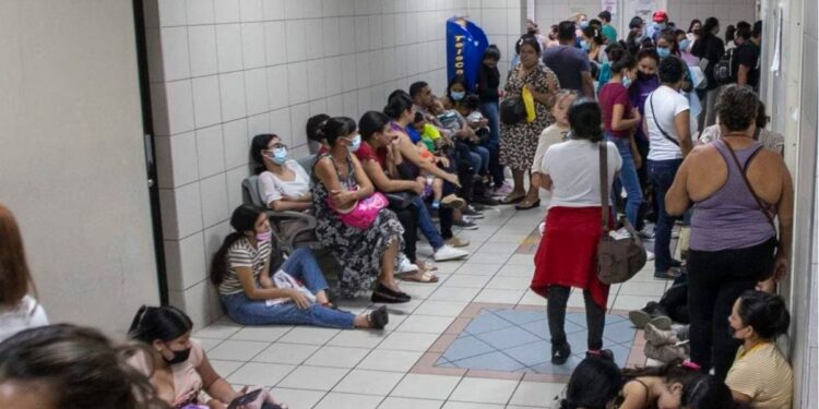 ¡Atención pacientes! Reprograman casi 2,000 citas médicas antes de la Semana Morazánica