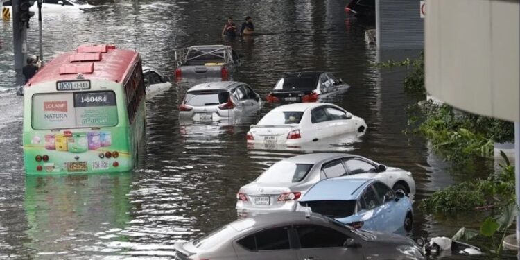 Inundaciones en Tailandia dejan 19 muertos y cerca de dos millones de afectados