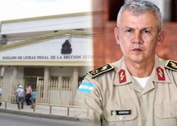 Roosevelt Hernández llega a audiencia inicial: “Esperamos el sobreseimiento definitivo”