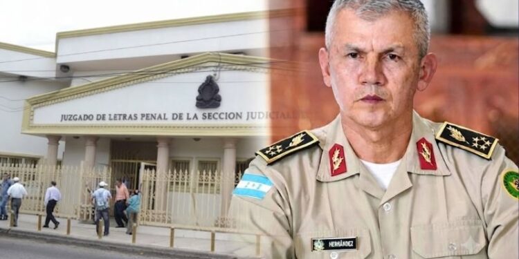 Roosevelt Hernández llega a audiencia inicial: “Esperamos el sobreseimiento definitivo”