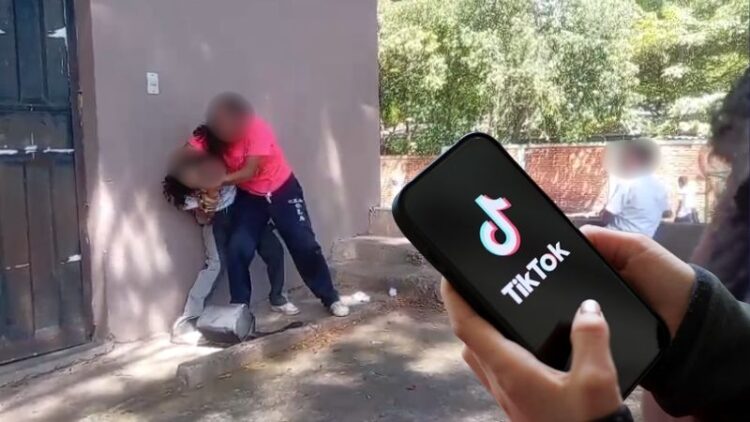 Por un reto de TikTok estudiantes se fueron a los golpes en centro educativo de Tegucigalpa