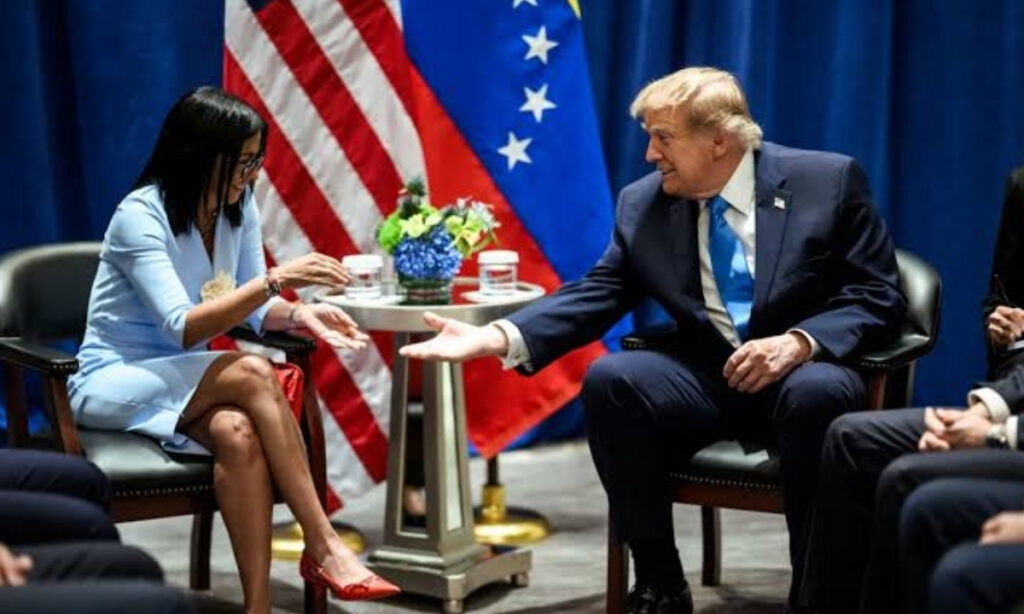 Donald Trump se reúne con Delcy Rodríguez