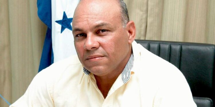 Fallece el exalcalde de Roatán, Jerry Hynds