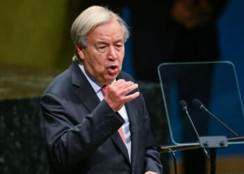 Guterres alerta sobre la IA y pide paz