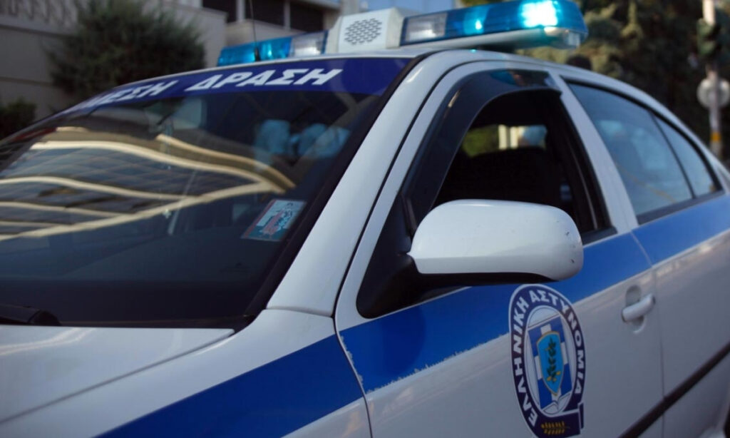 Hallan cadáver de bebé en maleta
