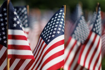 El Supremo de Estados Unidos reactiva temporalmente la deportación de migrantes a terceros países