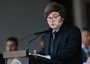 La ley de Malvinas que contempla cárcel por «desinformación» despierta alertas en Argentina