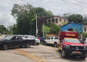¡Susto en la ruta! Accidente en la carretera Juticalpa-Tegucigalpa deja un herido