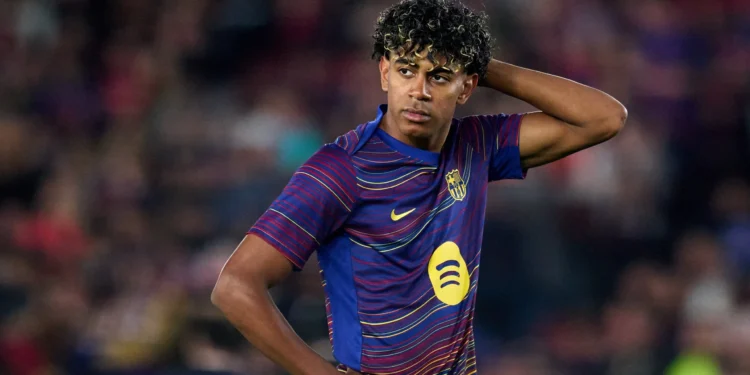 “El Balón de Oro tiene que ser para el mejor jugador del mundo”: Lamine Yamal reflexiona sobre el galardón