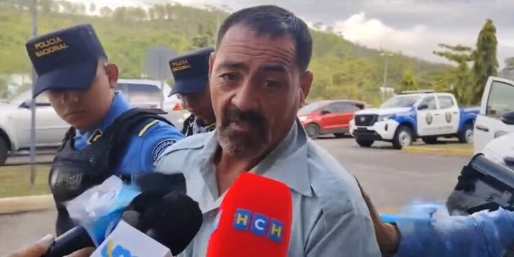 “No la toqué, solo le saqué los demonios”: Pastor argentino acusado de violar a una joven alega ser inocente