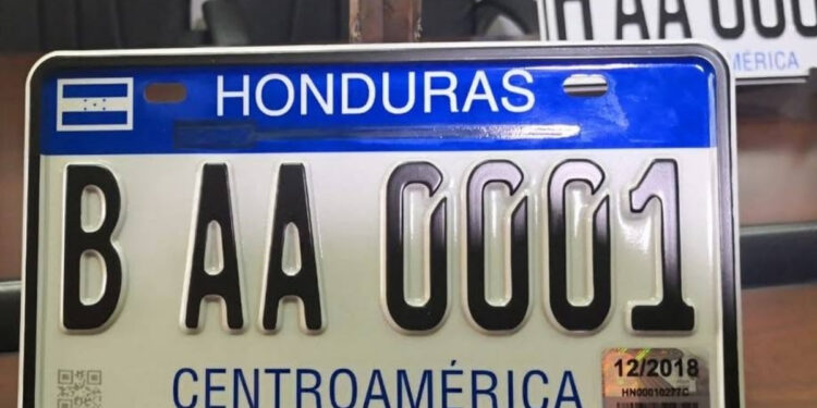 Nuevas placas vehiculares en Honduras llegarán en noviembre