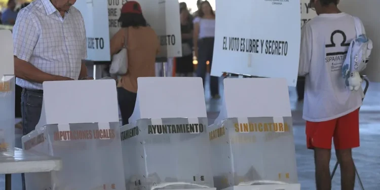 México inicia proceso para las elecciones intermedias de 2027 con 20,000 cargos en disputa