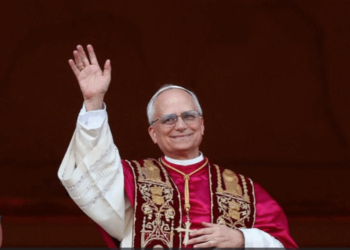 El Papa León XIV se reúne con víctimas en Francia y pide continuar con firmeza la lucha contra “lacras de los abusos”