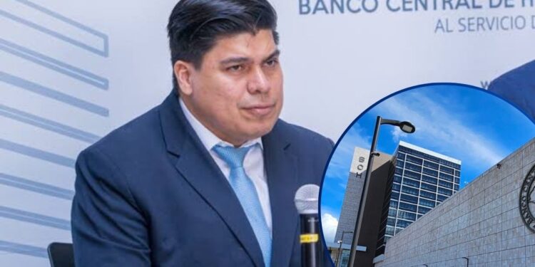 Presidente del BCH se defiende: “En el gobierno anterior la TPM incrementó 275 puntos básicos; esta vez solo fueron 25”