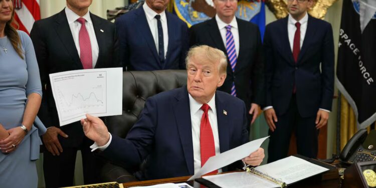Trump anuncia histórico pacto de seguridad con Dinamarca que otorga a EE. UU. el “control permanente” sobre la defensa de Groenlandia
