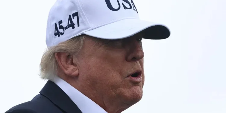 Trump alaba la labor de Sheinbaum contra el narcotráfico pero dice que México debe hacer más