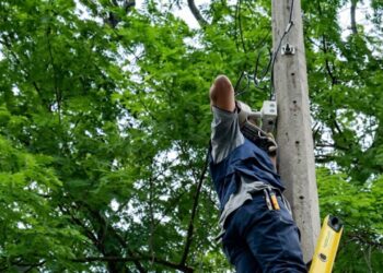 ¡Golpe a la vigilancia criminal! Desmantelan al menos 15 cámaras instaladas en la vía pública de Choloma