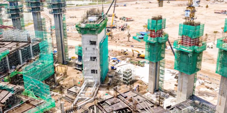 Vietnam levanta el estadio más grande del mundo con capacidad para 135 mil personas