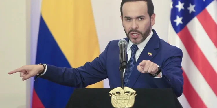 De la Espriella ha firmado más de dos extradiciones al día en su primer mes de Gobierno