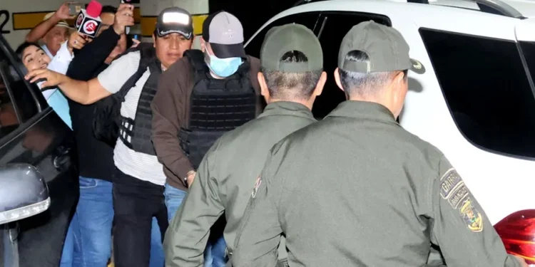 La justicia rechaza una acción de Cerimedo que buscaba frenar su traslado a una cárcel en La Paz