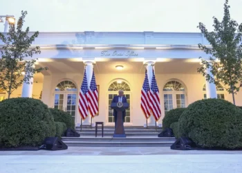 La Casa Blanca veta a dos periodistas de CNN en la llegada de Xi a cena con Trump