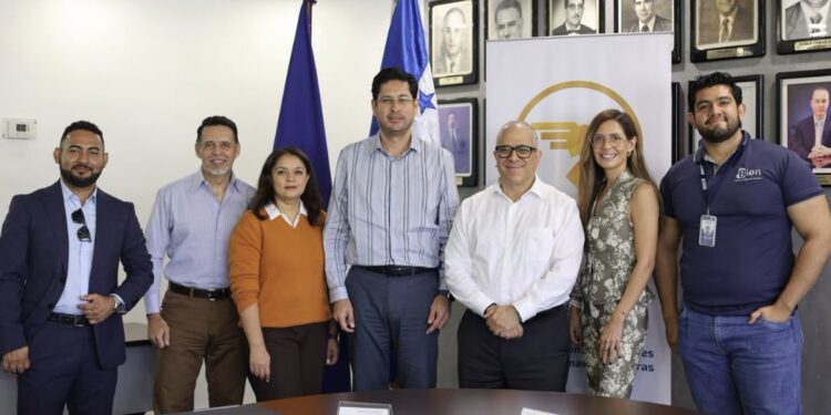 DIGER y CCIT acuerdan impulsar la modernización y competitividad empresarial con la Firma Electrónica Avanzada