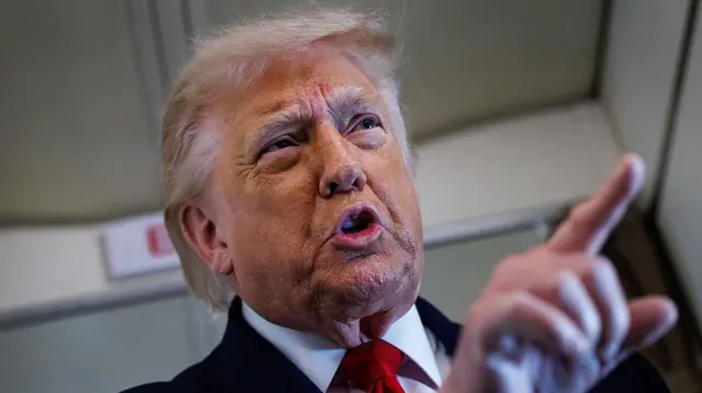 Trump habla del caos en el aire: Copiloto de Flydubai pudo ser “terrorista” o estar “loco”