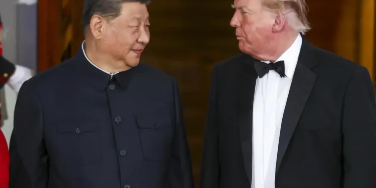 Trump dice que «sucederán cosas extraordinarias» tras su «muy productiva» reunión con Xi