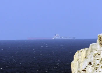 EE.UU. destruye cinco petroleros iraníes en respuesta a ataque contra buque de guerra
