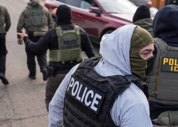 ICE reclutará 5.000 agentes más antes de fin de año para acelerar la política de deportaciones de Donald Trump