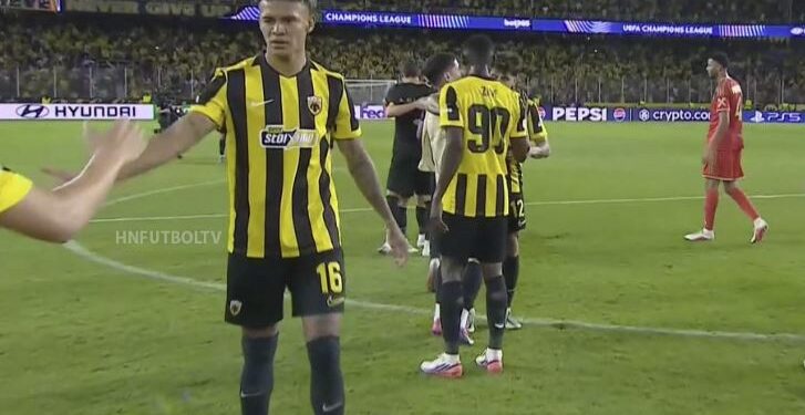 AEK del hondureño Kervin Arriaga venció al Lask por la mínima en la Champions League
