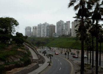 ¡Es como vivir en el desierto! ¿De dónde sale el agua en Lima, Perú si nunca llueve?