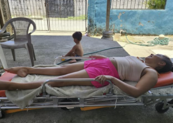 Ante la respuesta favorable de Bukele, hondureños siguen tocando la puerta del sistema sanitario en El Salvador