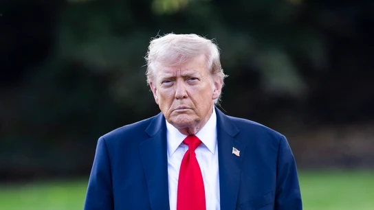 Donald Trump confirma que los detenidos por terrorismo en Reino Unido planeaban un atentado contra una base militar usada por EE. UU.