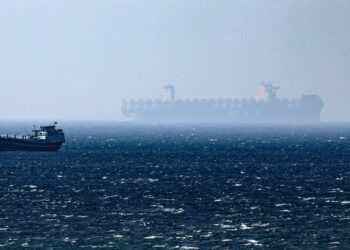 EE.UU. impide el paso de 100 barcos comerciales tras dos meses del nuevo bloqueo marítimo a Irán