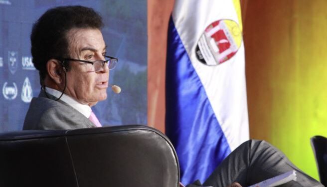 Abogados de Nasralla presentan al TJE recurso de apelación contra la resolución de política limpia