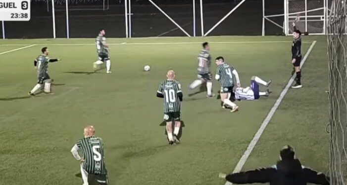 Por una brutal agresión al árbitro castigaron de por vida a un futbolista del San Miguel